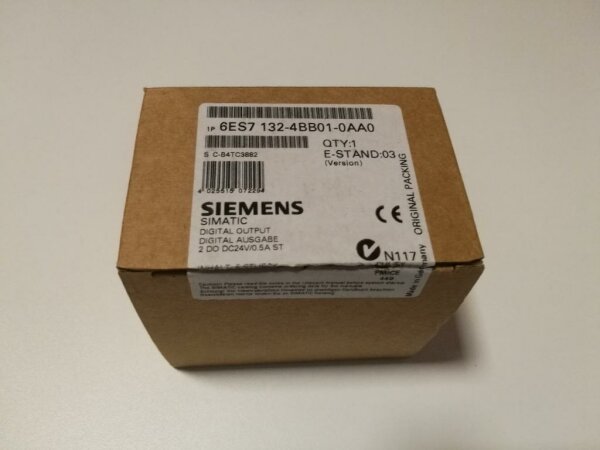 Siemens Simatic 6ES7132-4BB01-0AA0  output module 2DO 5 STK 6ES7 132-4BB01-0AA0