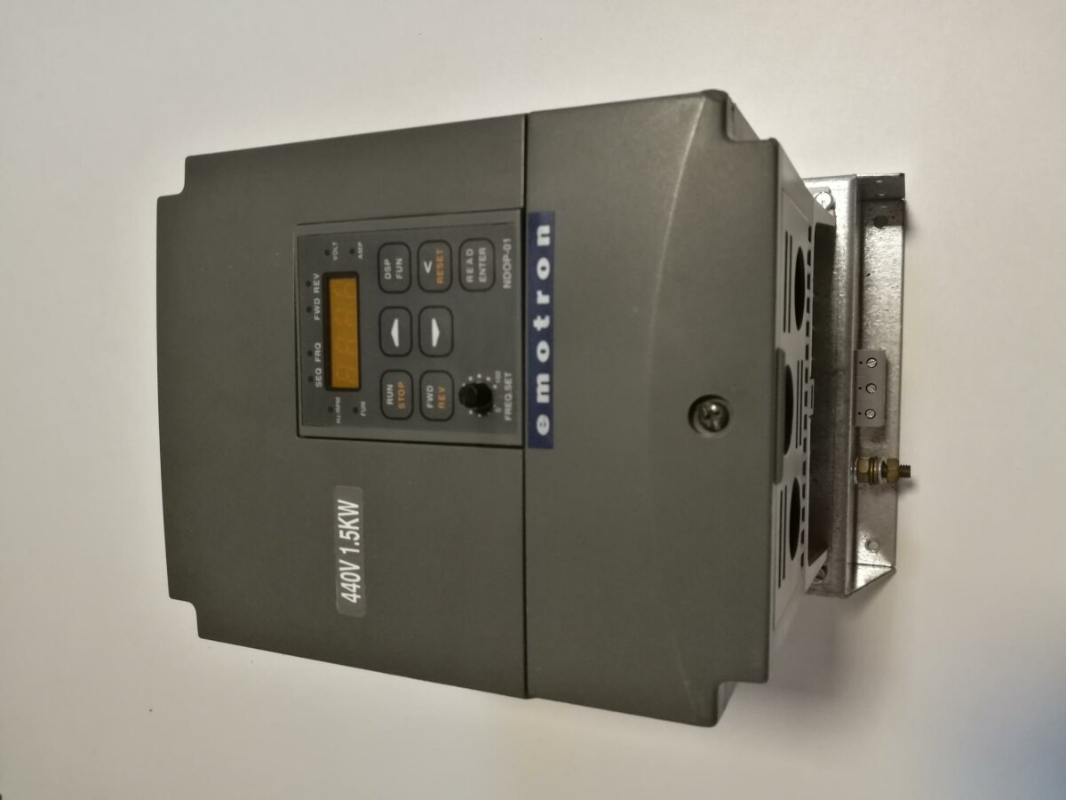 Emotron CF40-006 1,5kW 400V DigiFlux Frequenzumrichter, Filter AC