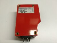 Leuze PRK 85/7 photoelectric sensor  0..7,5m 220VAC