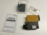Omron E3A2-R3M4D-GN Reflexionslichtschranke photoelectric sensor