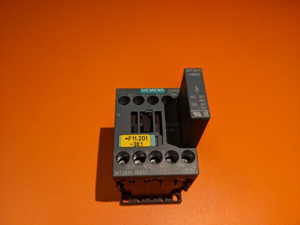 Siemens Sirius 3RT2015-1BB41 power contactor AC-3 7 A, 3 kW / 400 V DC 24 V
