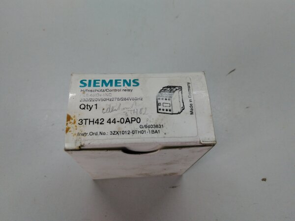 Siemens 3TH4244-0AP0 contactor 8-pole NC x4 + NO x4 230VAC 10A