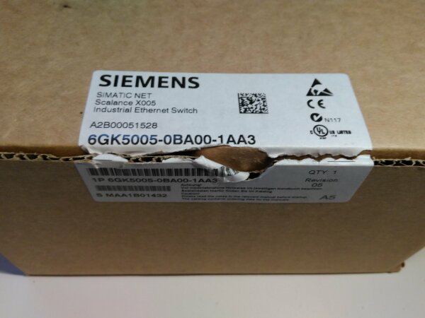 Siemens 6GK5005-0BA00-1AA3 Neu ohne OVP - Industrie Ethernet Switch