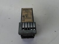 Schrack relay 3 changeover contact MT328230 with base relay 3PDT 230VAC 10A