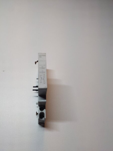 Siemens 5SW3300 Auxiliary Circuit Breaker 1NO+1NC, 1NO+1NC