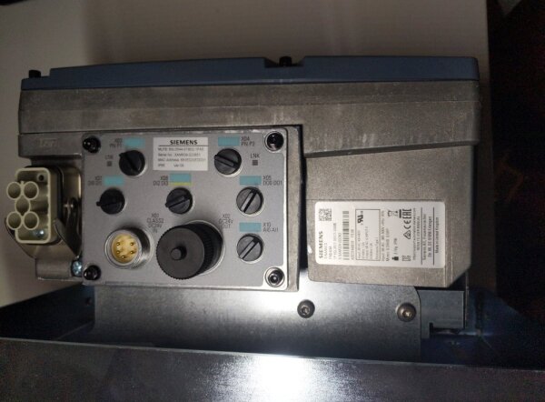 Siemens Sinamics G110M 6SL3544-0TB02-1FA0 6SL3517-1BE11-3AM0 6SL3566-1GA00-0GA0